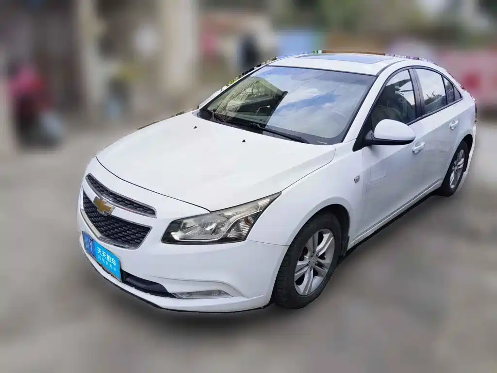 Фото 1 - Chevrolet Cruze