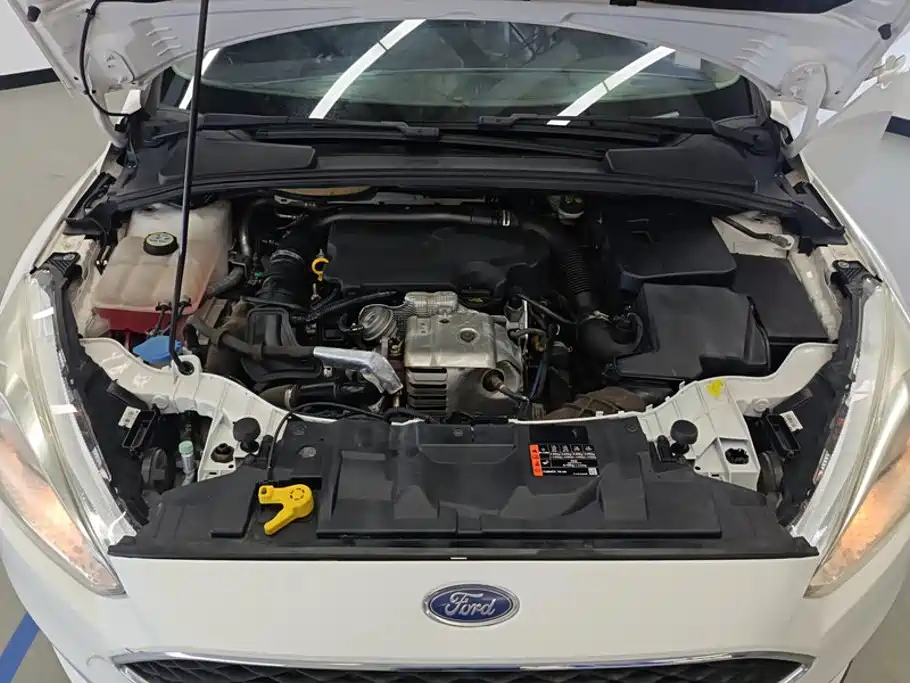 Photo 10 - Ford Focus