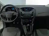 Photo 12 - Ford Focus