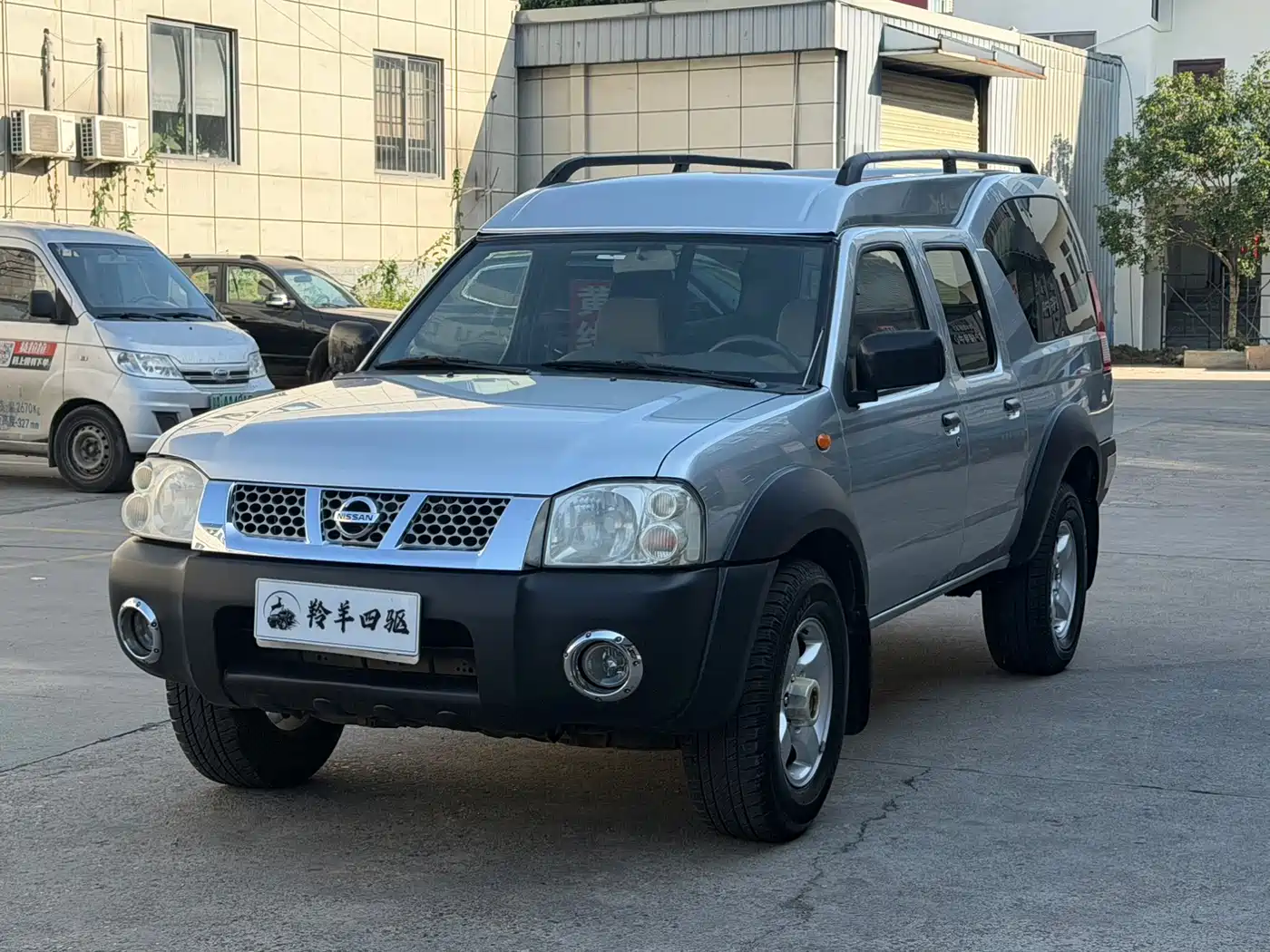 Nissan ZN Van 2015 2013 2.4L 4WD Standard 5-seater