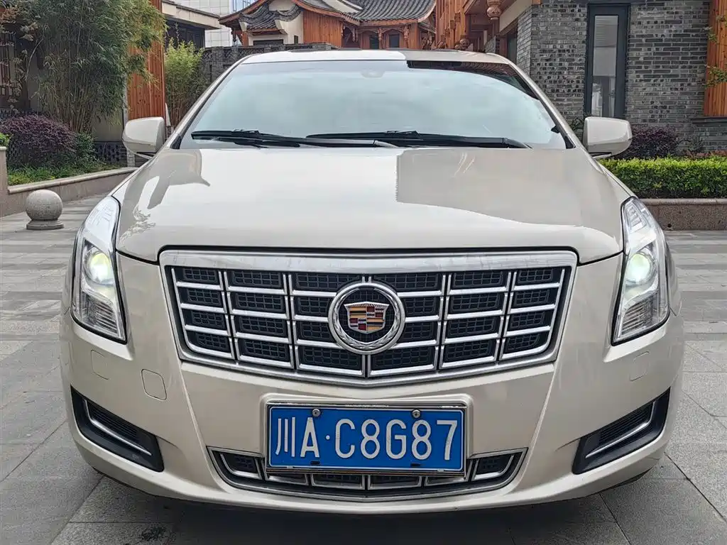 Cadillac XTS 2014 28T Elite фото 2