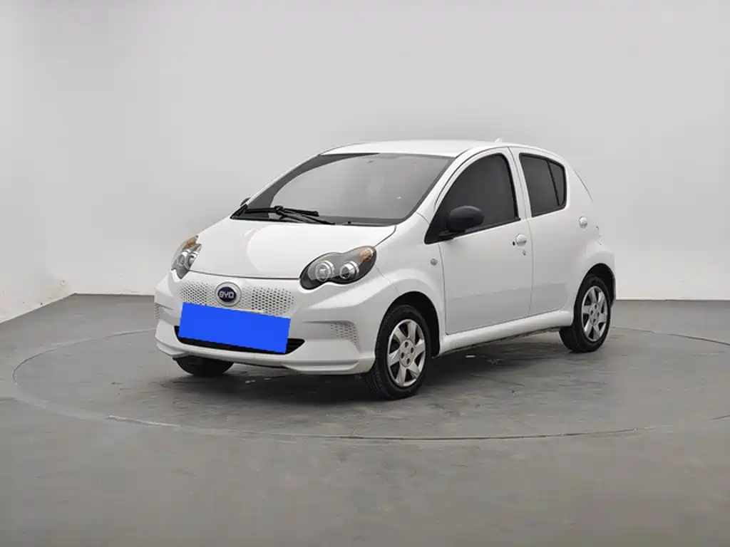 Фото 1 - BYD e1