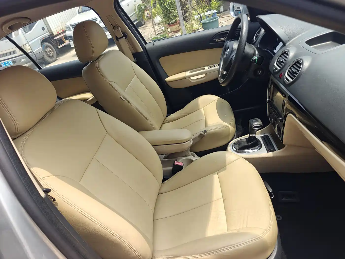 Volkswagen Lavida 2013 2013 Classic 1.6L Automatic Trend Edition