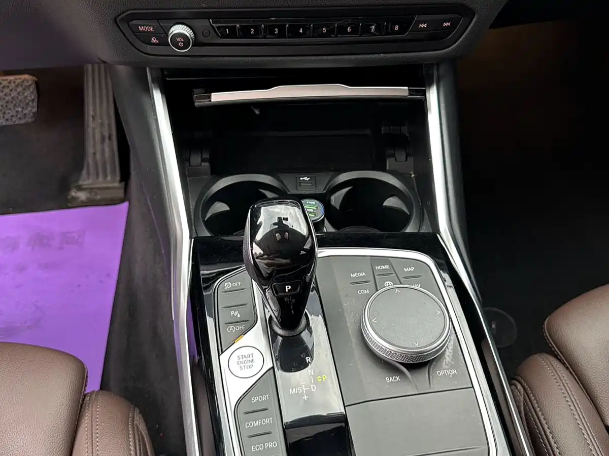BMW 3 Series 2022 320Li M Sport Package фото 16