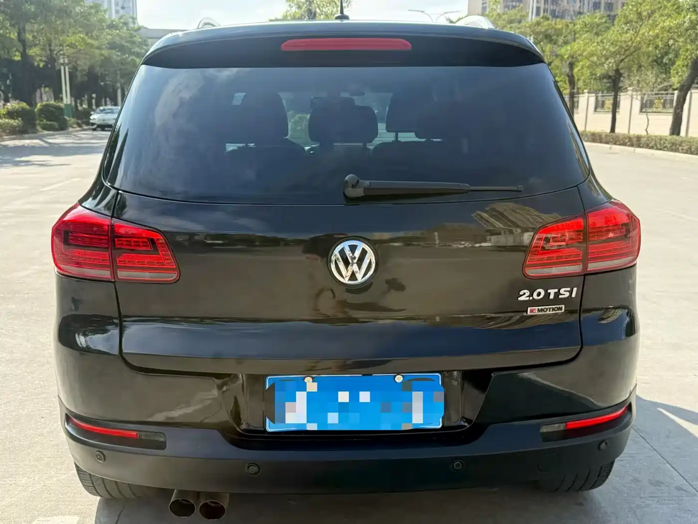 Volkswagen Tiguan 2015 2.0TSI Comfort Edition фото 5