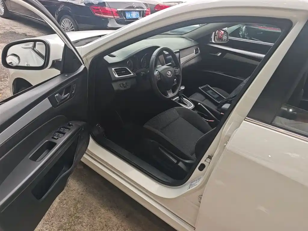 Besturn B30 2017 2016 1.6L Automatic Luxury
