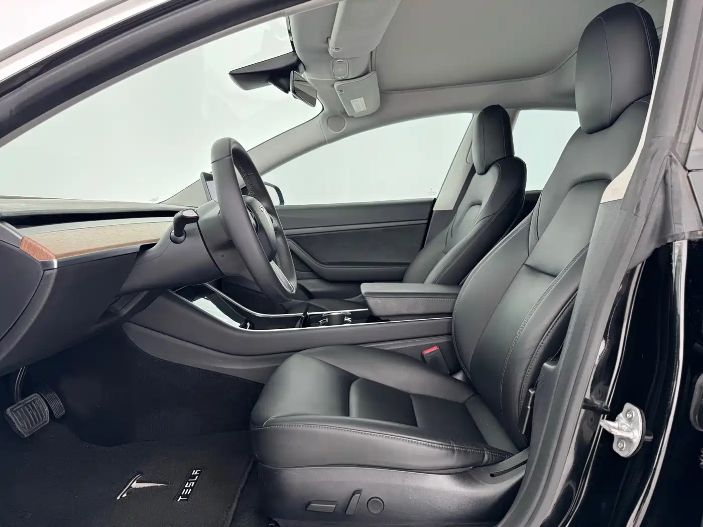 Tesla Model 3 2020 2019 Standard Range Rear-Wheel Drive Upgrade