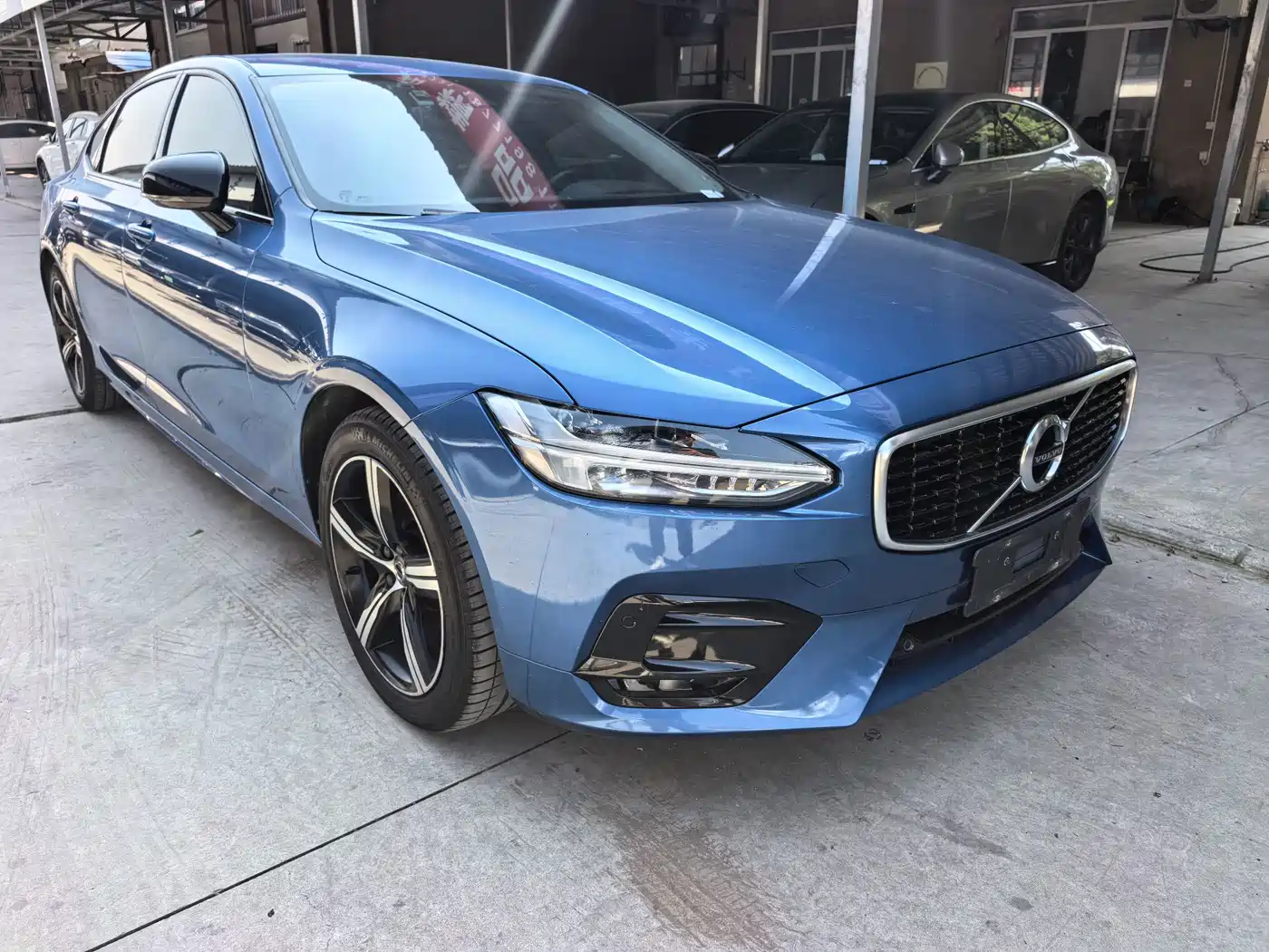 Volvo S90 2020 — пригон из Китая