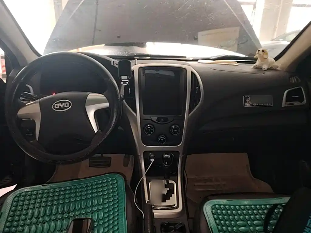 BYD F3 2015 2015 Energy-saving Edition 1.5L Automatic Luxury