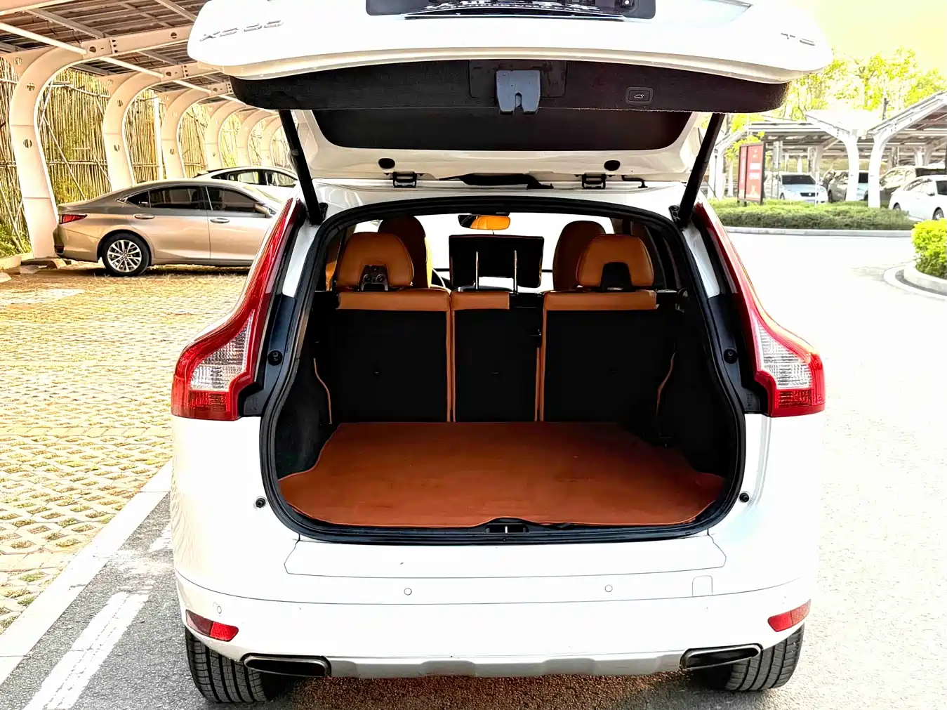 Volvo XC60 (Import) 2014 2014 T5 Zhiyi Edition