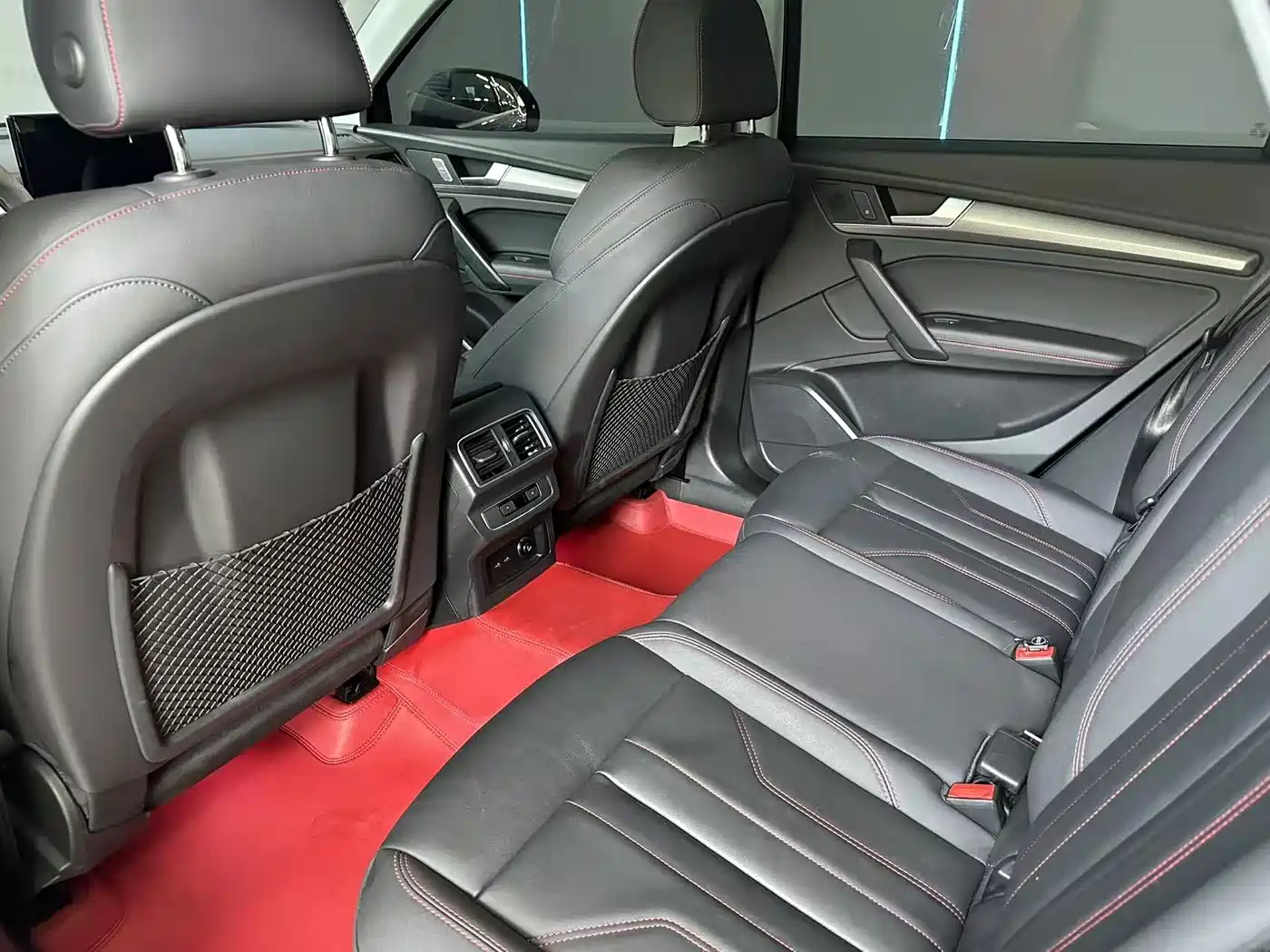 Audi Q5L, миниатюра 10
