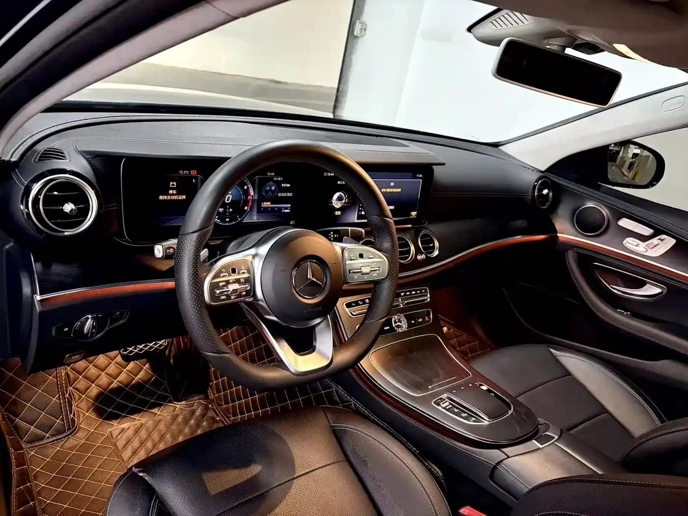 Mercedes-Benz E-Class 2019 E 300 L Sport Fashion фото 5
