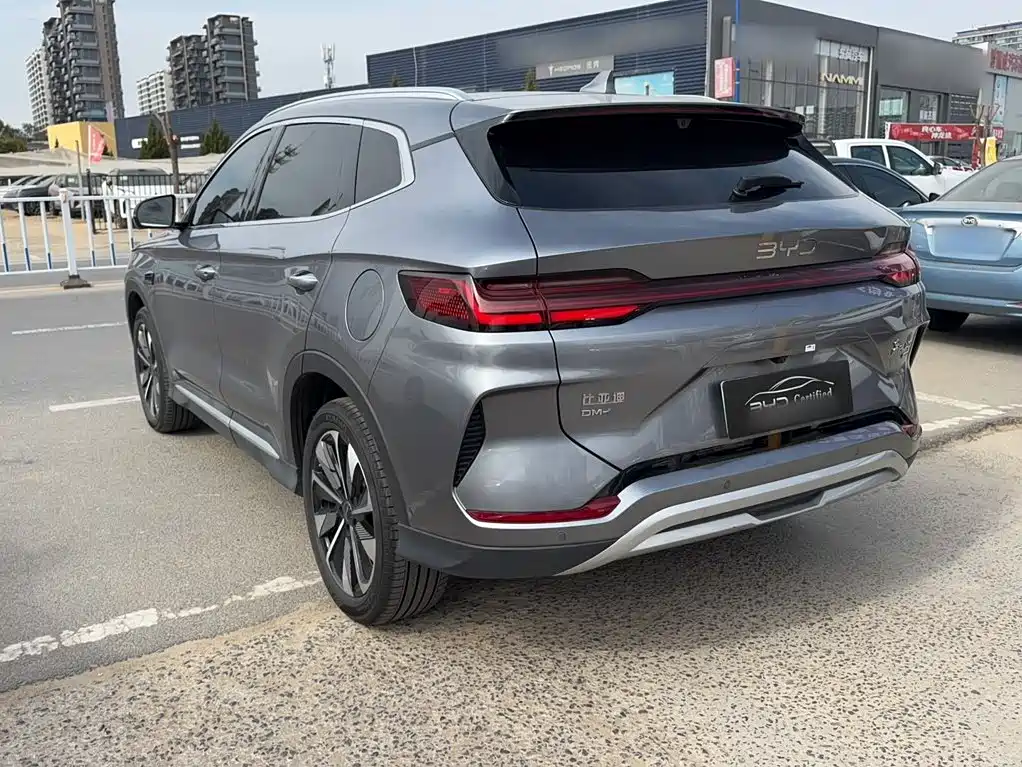 Photo 12 - BYD Song PLUS PHEV