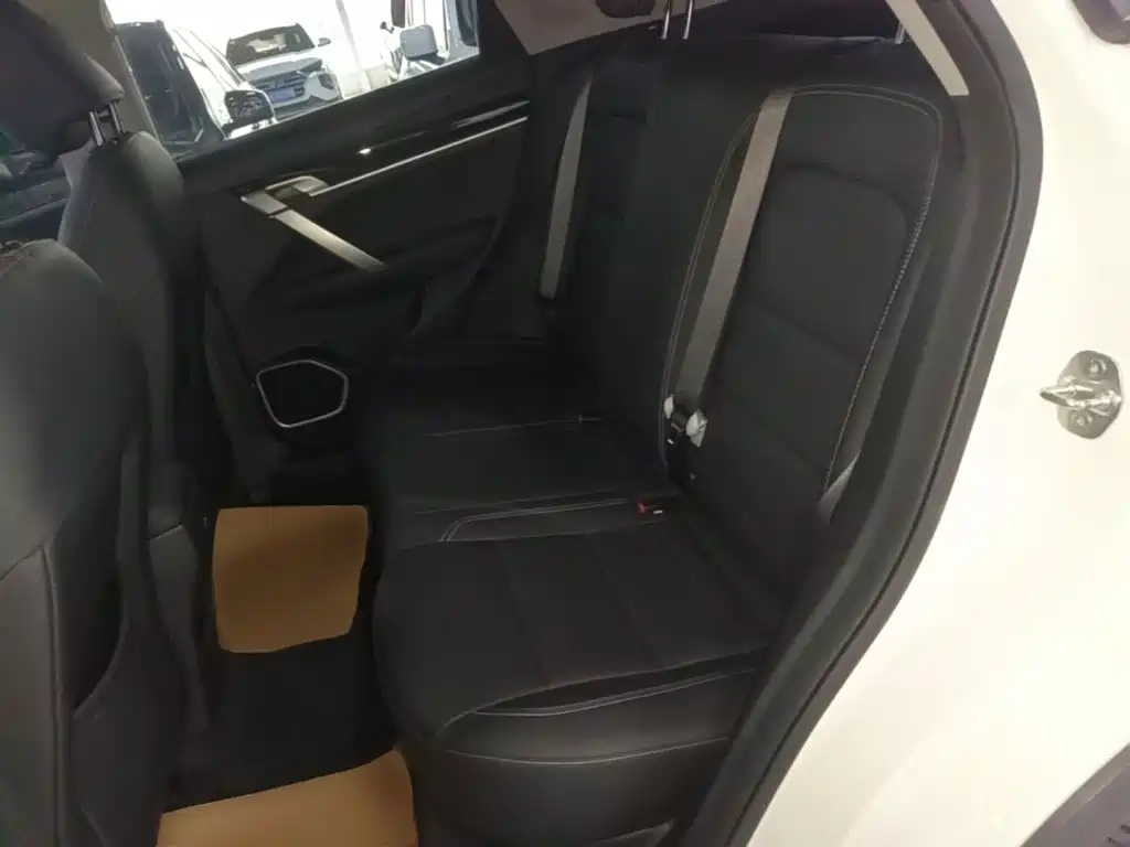 Geely Coolray 2025 2025 1.5L CVT Super Edition MAX