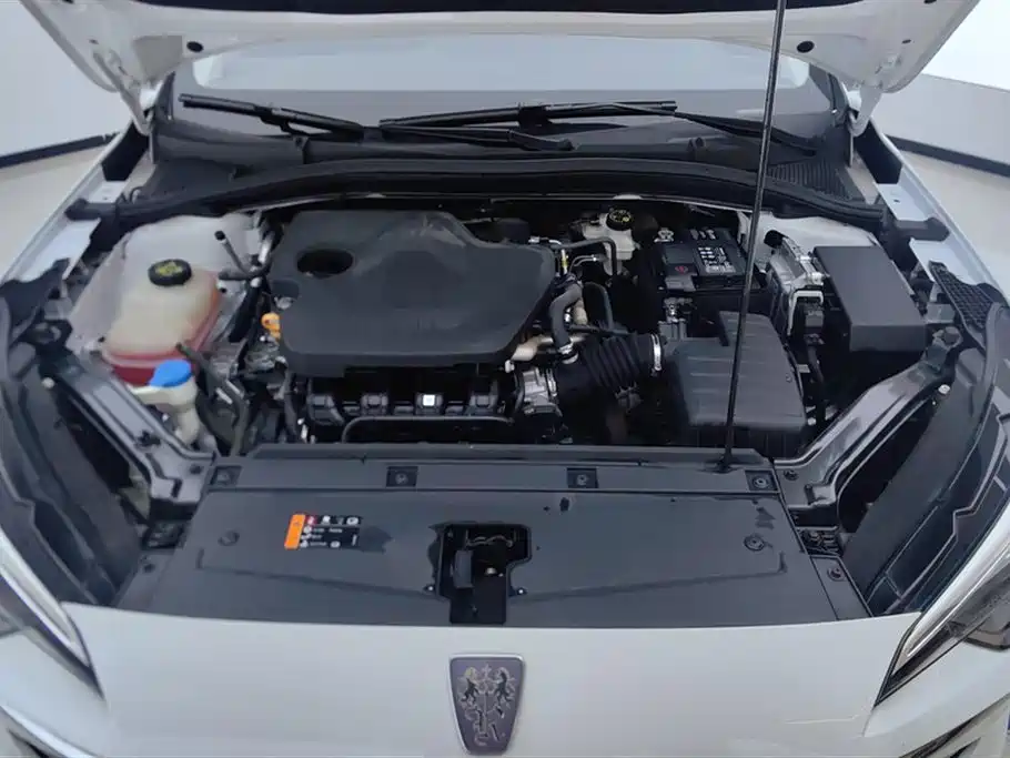 ROEWE I5