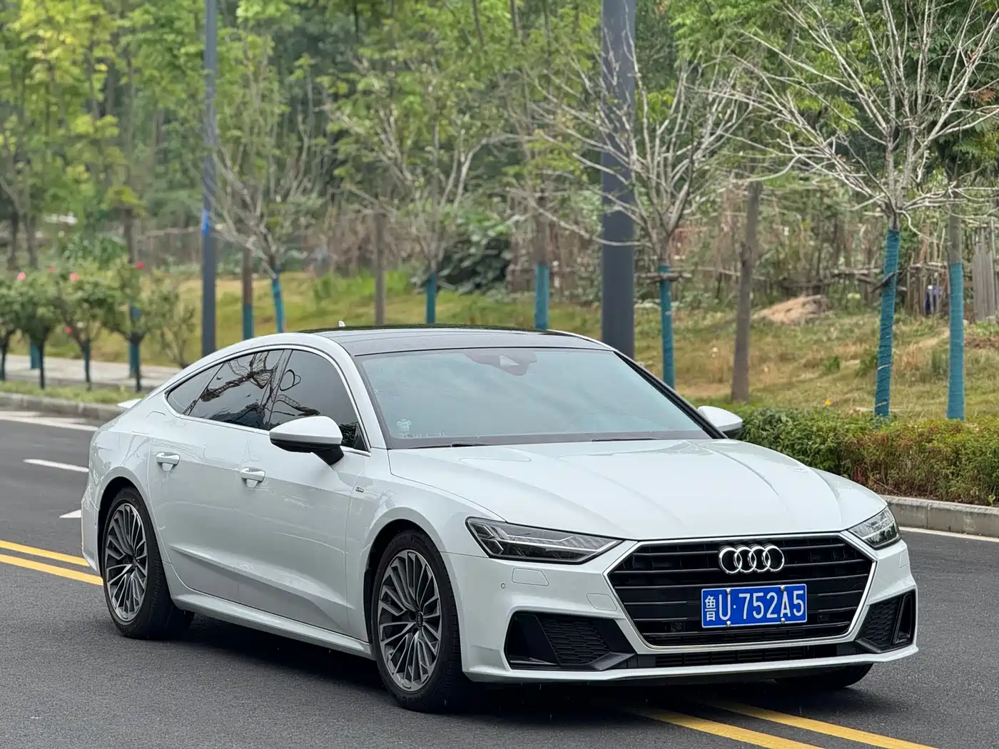 Photo 1 - Audi A7