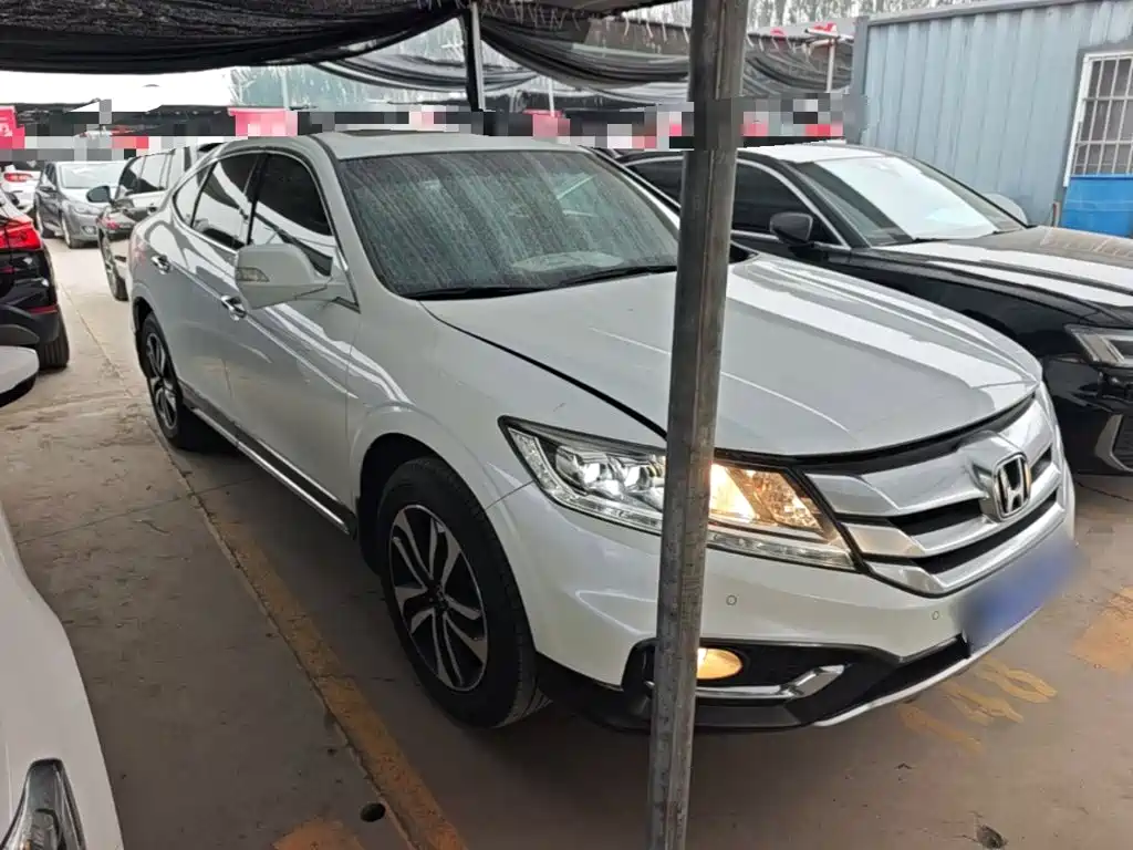 Photo 4 - Honda Crosstour