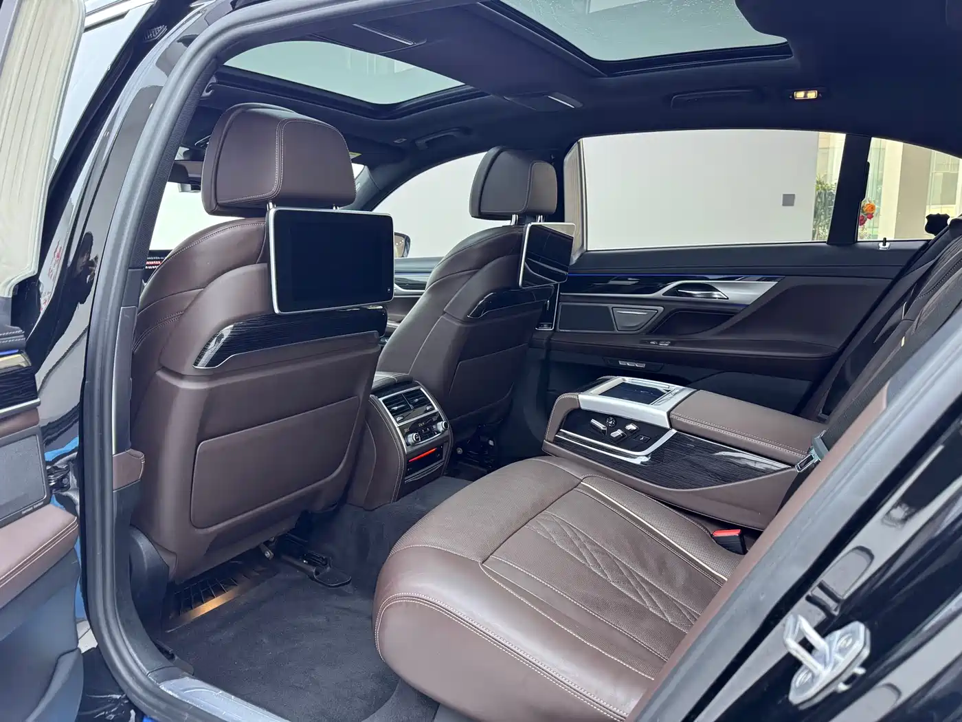 BMW 7 Series 2018 730Li Premium Type M Sport Package фото 5