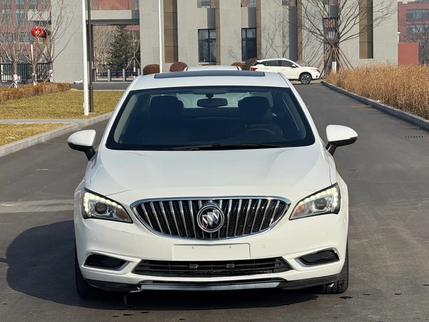 Buick Verano 2015 Sedan 20T Dual-clutch Elite фото 5