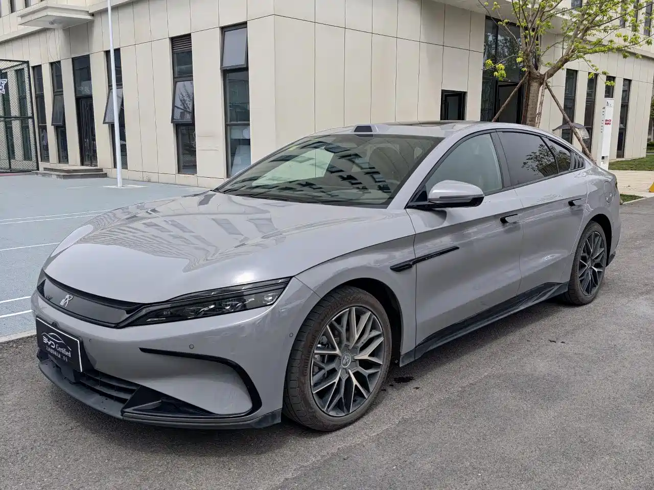 BYD Han 2025 DM-i Smart Driving Edition 125KM LiDAR Flagship