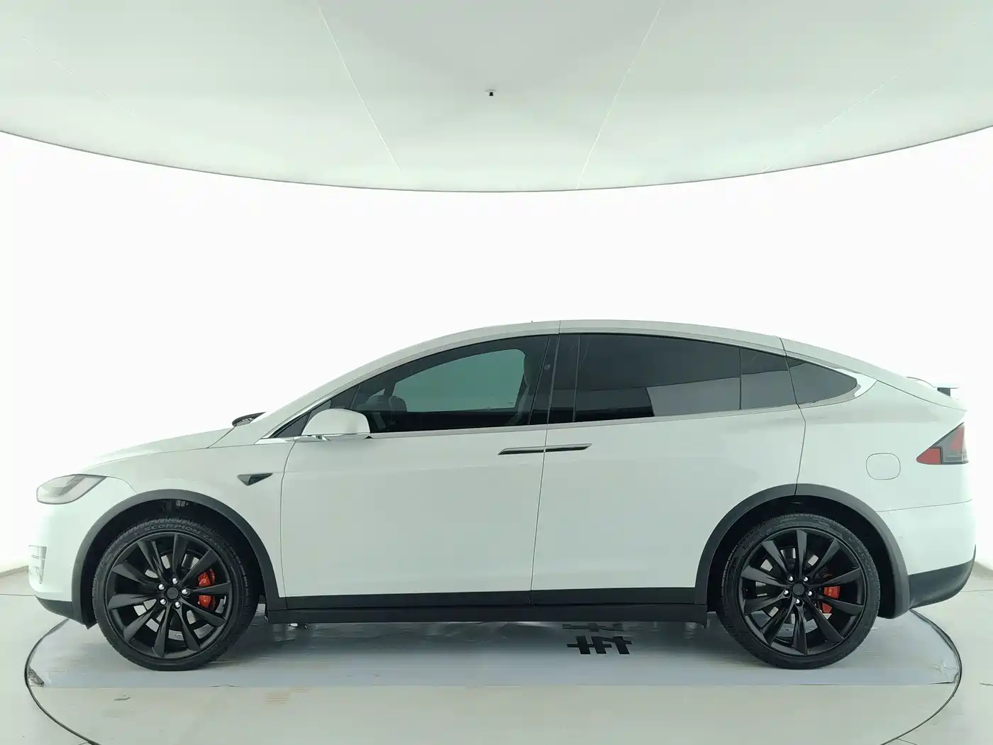 Фото 3 - Tesla Model X