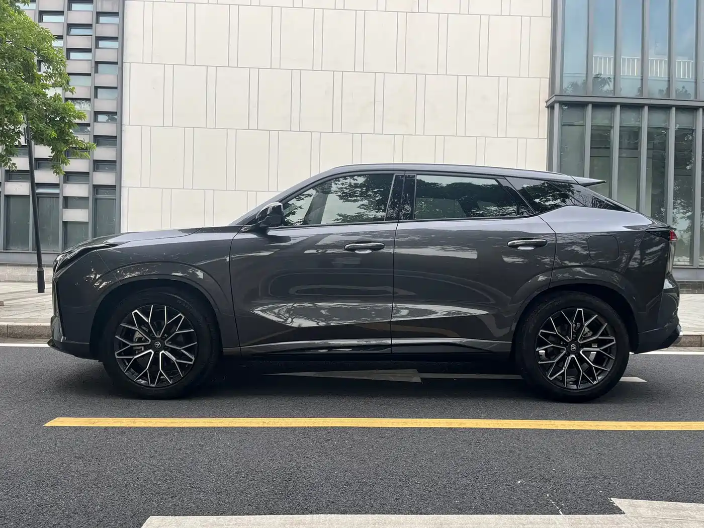 Changan UNI-Z 2024 2025 1.5T Premium