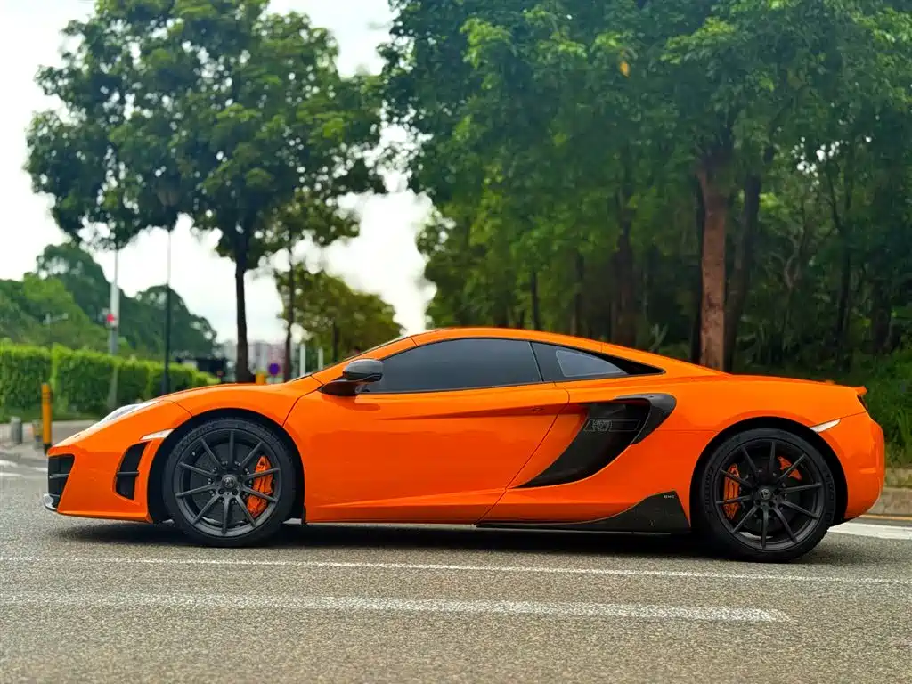 McLaren 12C 2014 2013 3.8T COUPE 50th Anniversary Edition