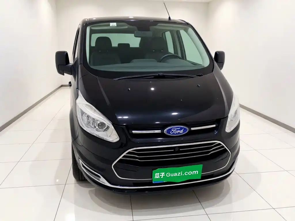 Ford Tourneo 2018 2017 2.0T Automatic Elite Edition