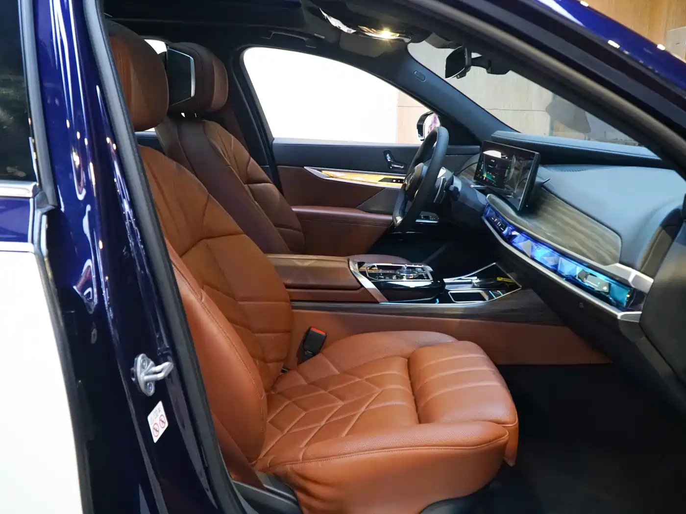 Photo 11 - BMW 7 Series