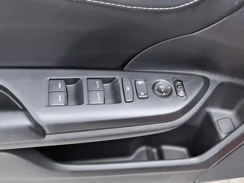 Photo 9 - Honda Civic