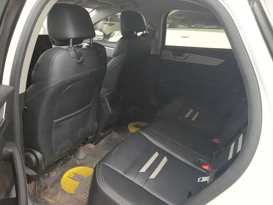 BYD Qin Pro 2019 2018 1.5TI Automatic Smart Connected Fashion Edition