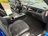 Photo 7 - Porsche Macan