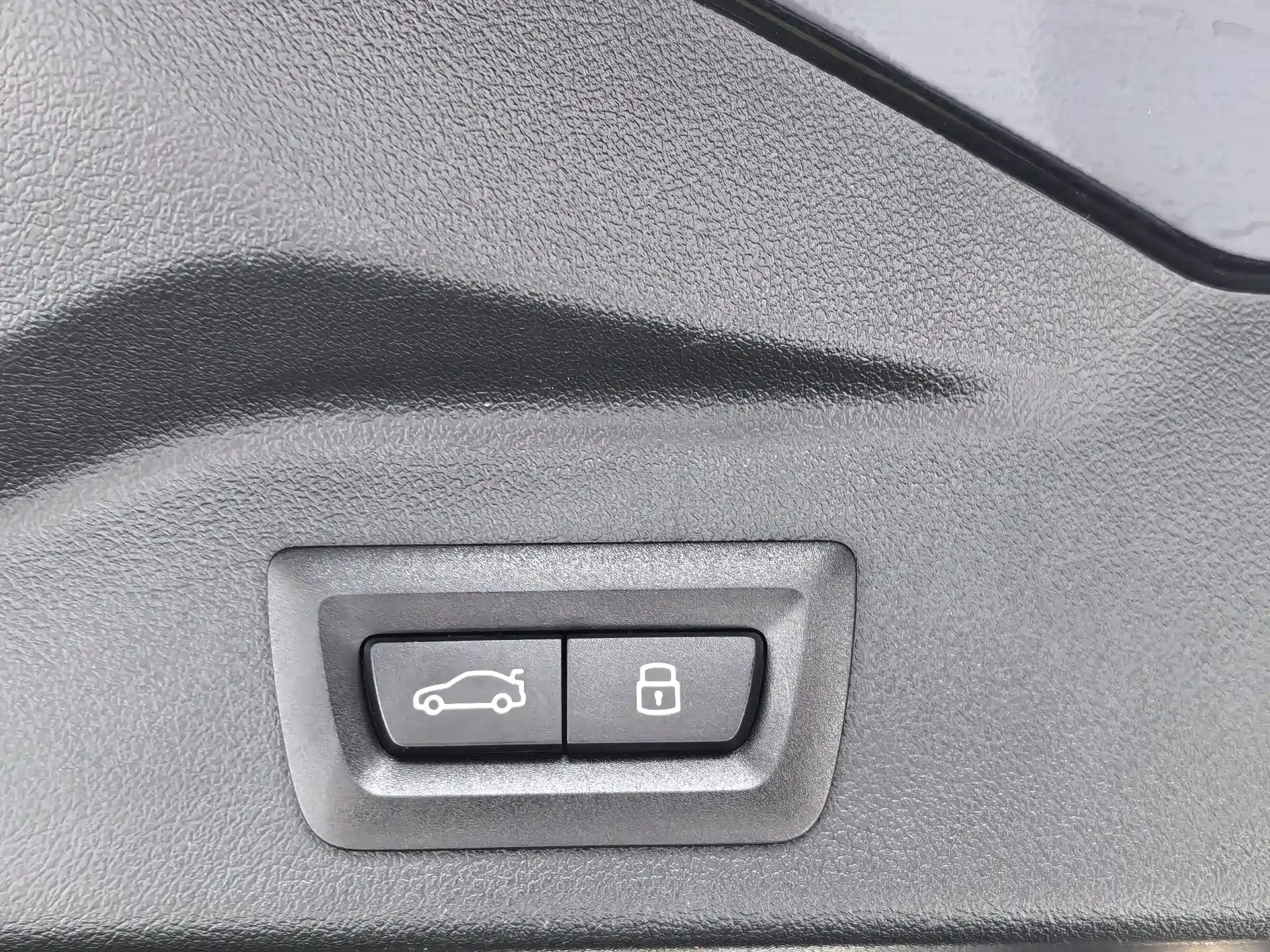 Photo 21 - BMW X5