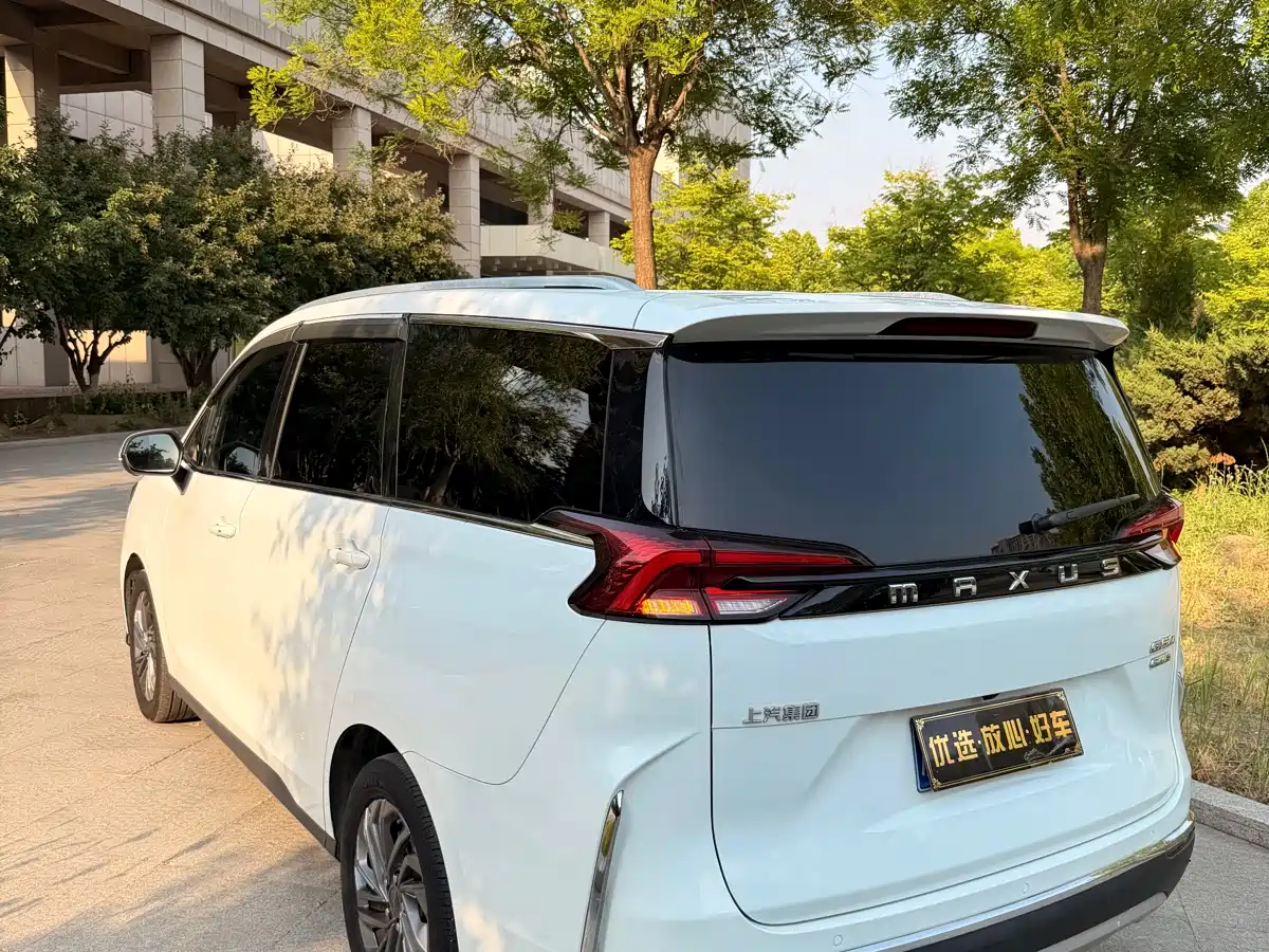 SAIC Maxus Maxus G50 2021 PLUS 1.5T Automatic Escort Edition фото 9