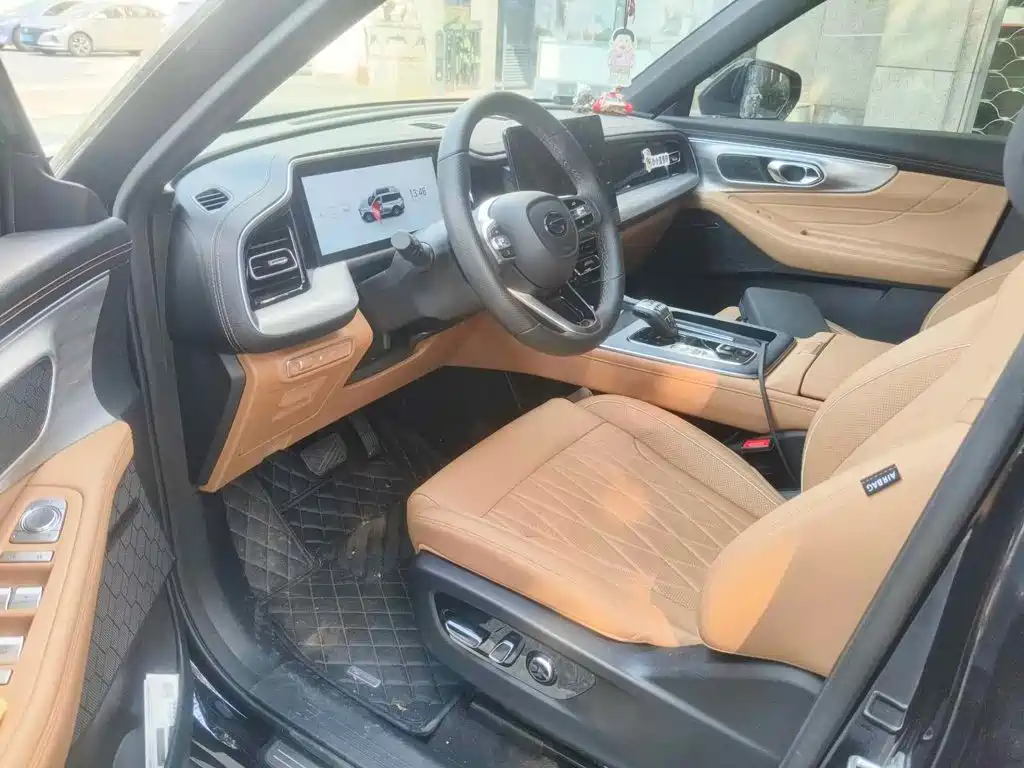 Фото 8 - GAC Trumpchi GS8