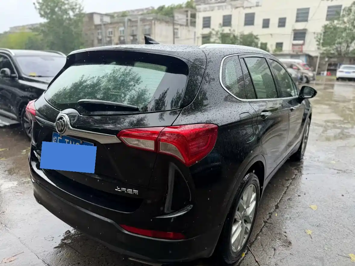 Фото 9 - Buick Envision Plus