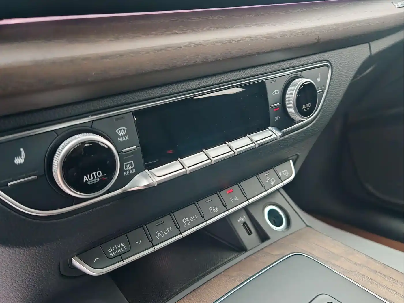 Audi Q5L 2022 40T Luxury Elegance фото 7