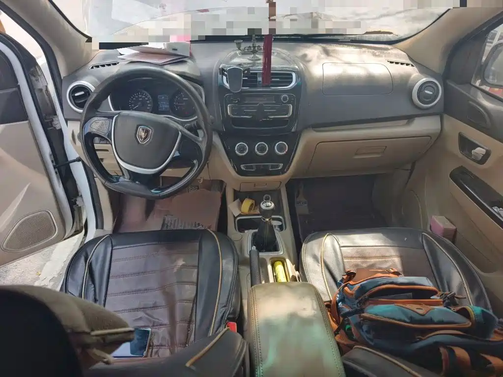 Jinbei Huachen Jinbei 750 2016 2015 1.5L Comfort Model