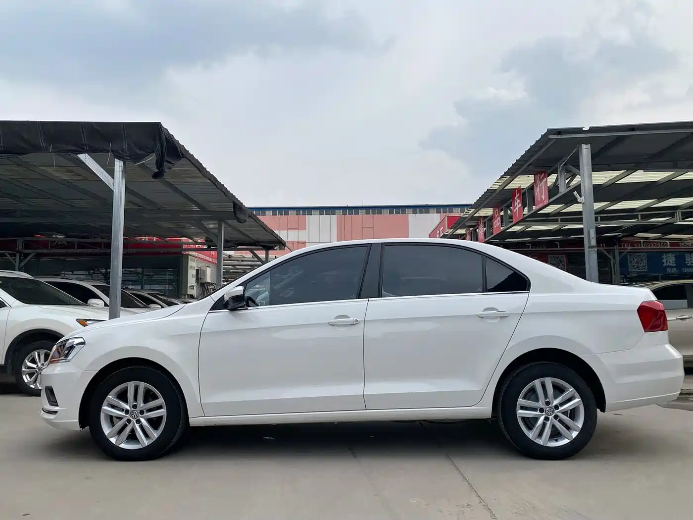 Volkswagen Jetta 2017 1.5L Manual Fashion фото 5