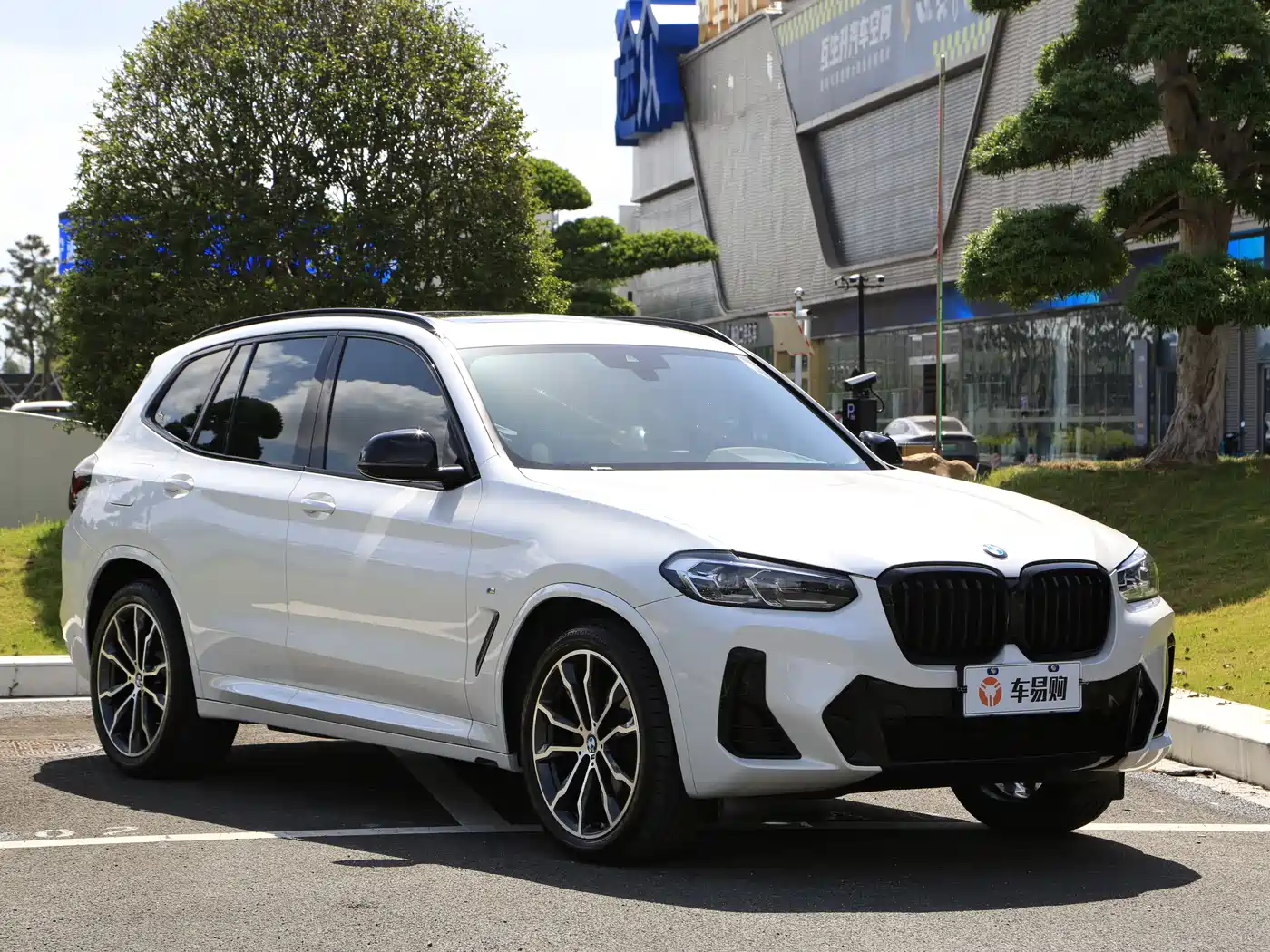 BMW X3 2022 xDrive30i Leading M Night Package фото 3