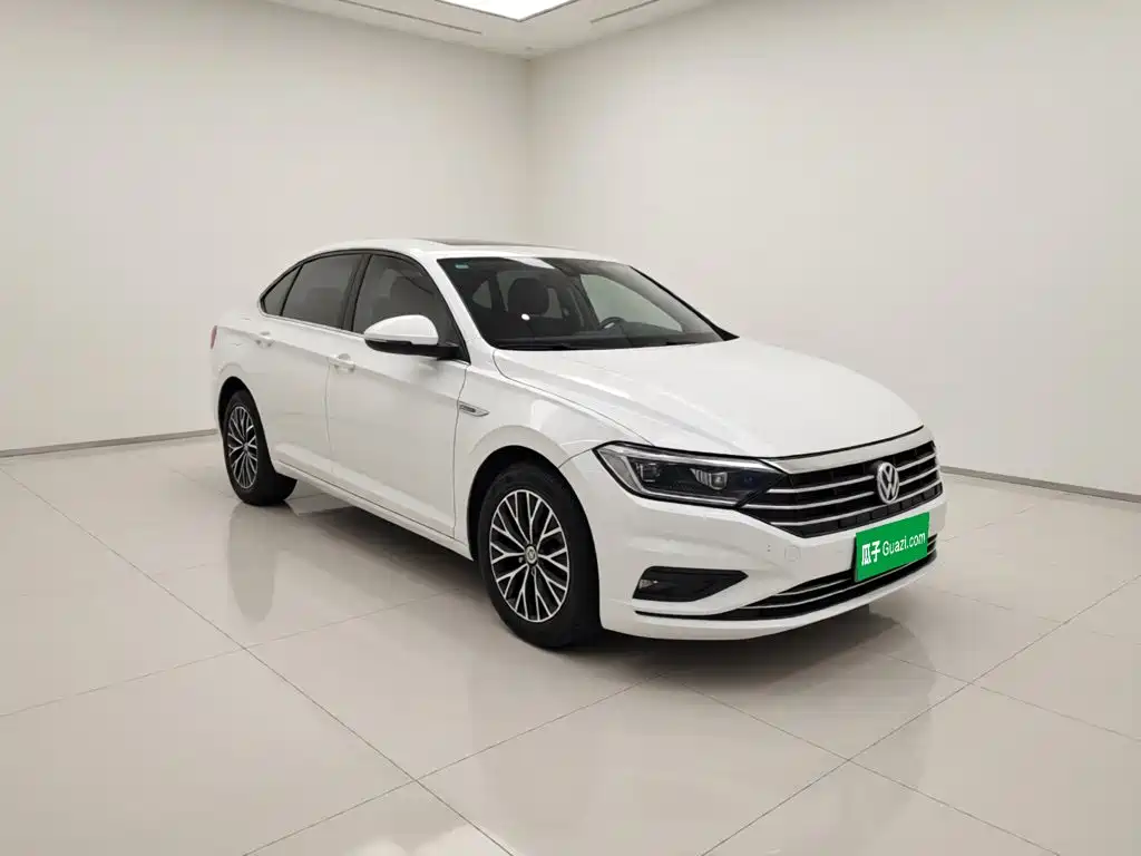 Photo 3 - Volkswagen Sagitar