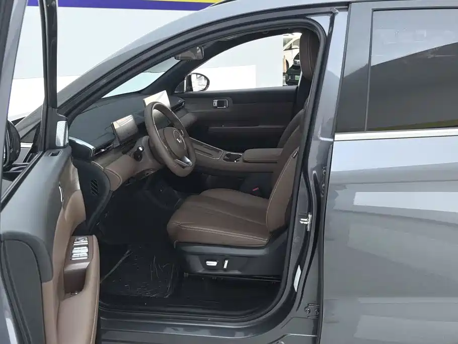 Wuling Motors Wuling Xingguang S 2026 2025 130km Pilot