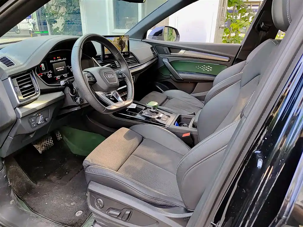Audi Q5L Sportback 2022 40 TFSI Luxury фото 7