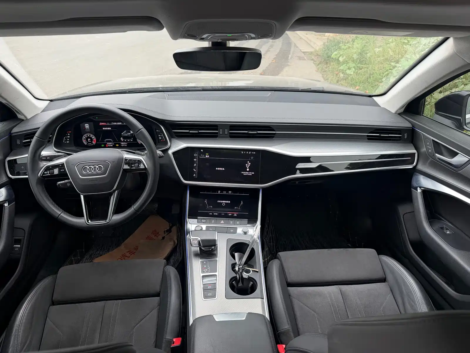 Photo 6 - Audi A6 (Import)