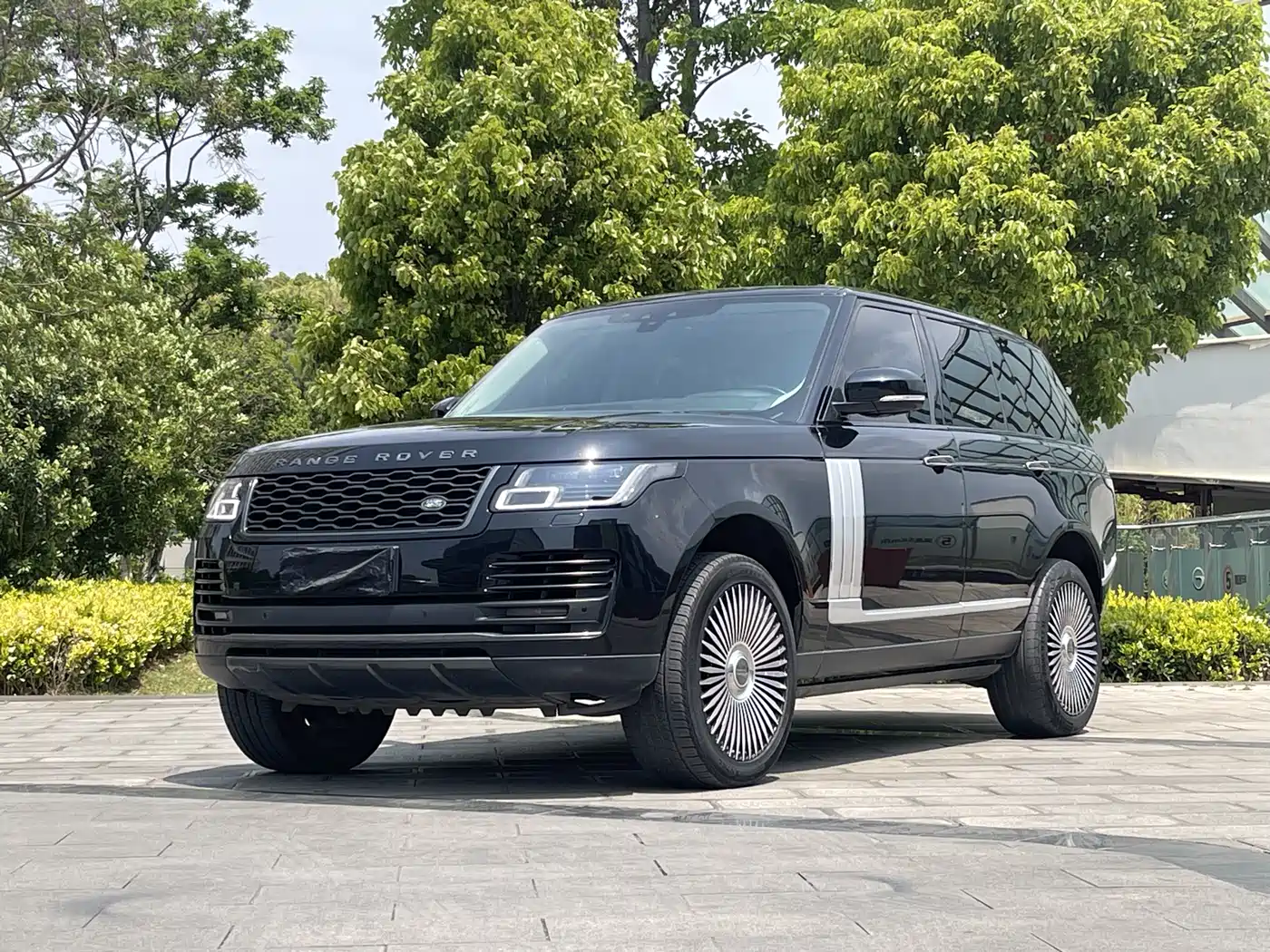 Land Rover Range Rover 2018 3.0 SC V6 Vogue Heritage Edition