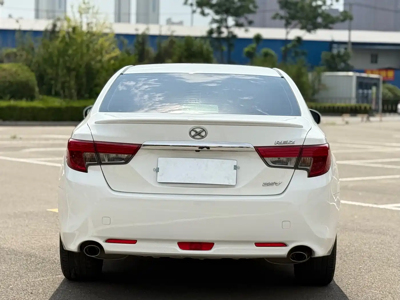Toyota Reiz 2013 2.5V Premium Navigation Edition фото 7