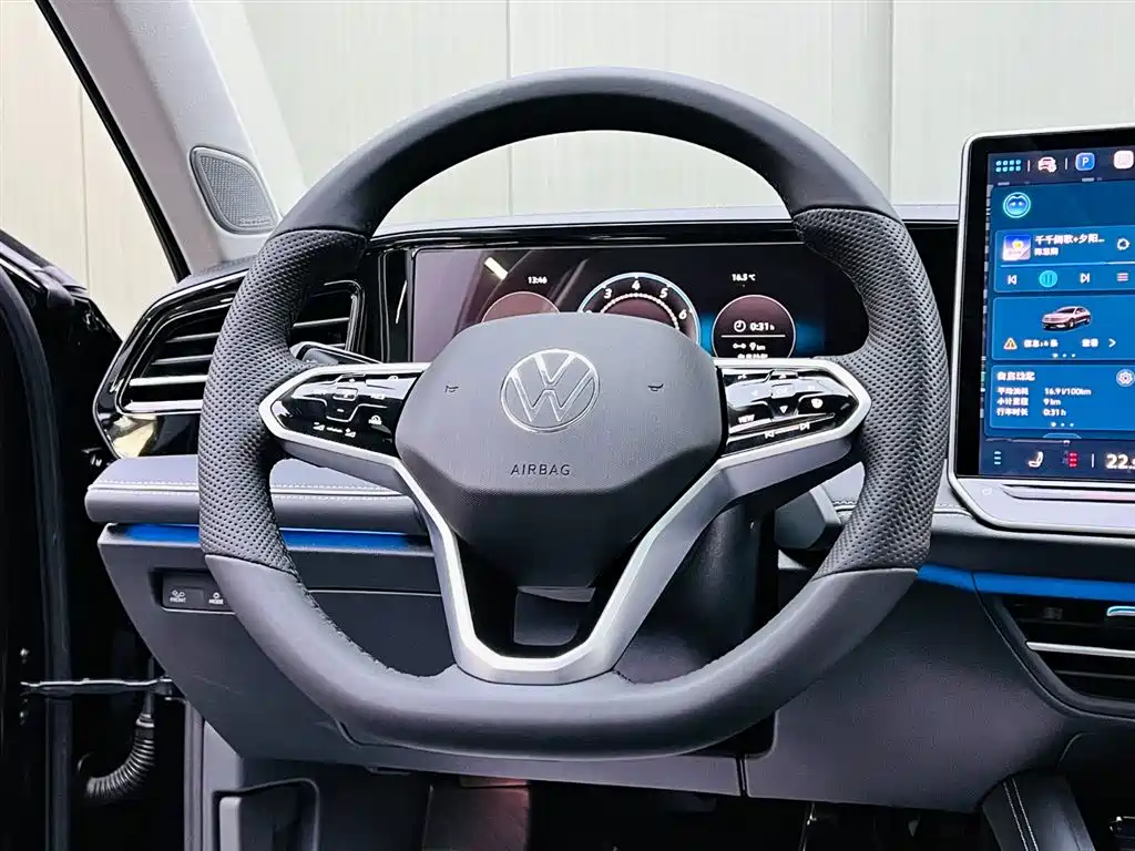 Volkswagen Magotan 2024 380TSI DSG Ultimate Edition фото 10