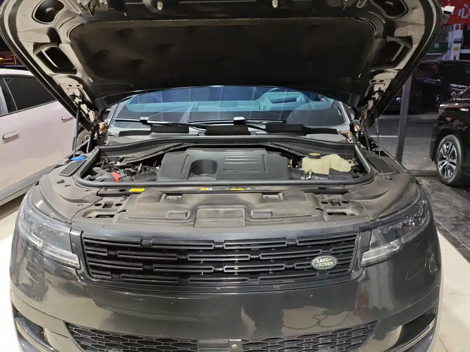 Photo 10 - Land Rover Range Rover Sport