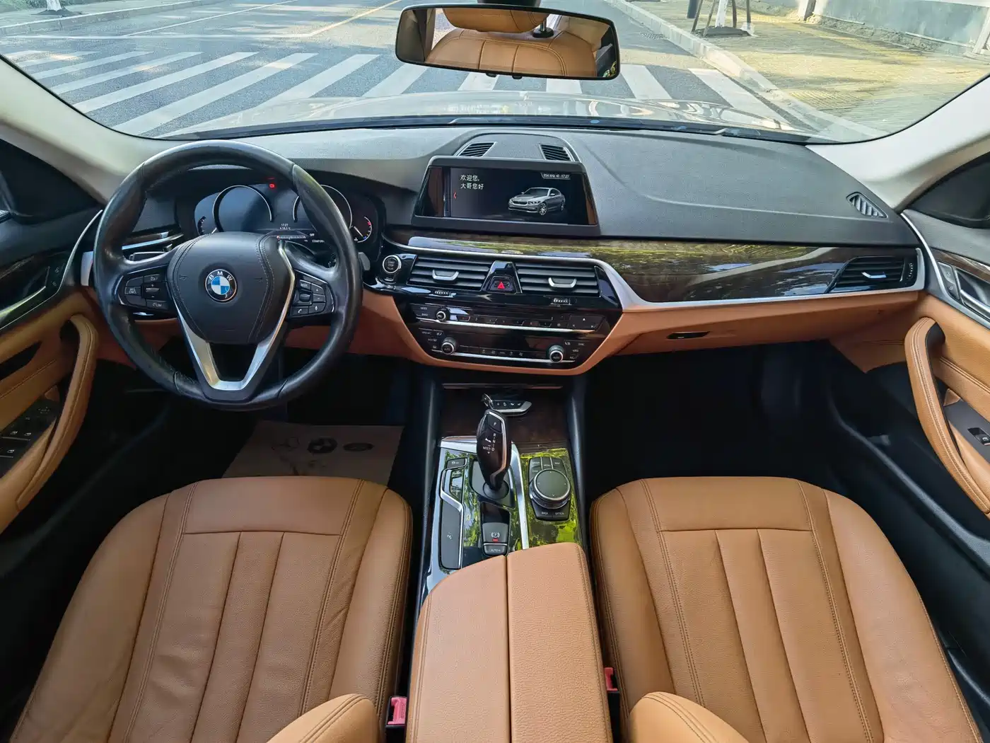 BMW 5 Series 2018 528Li Launch Special Edition фото 6