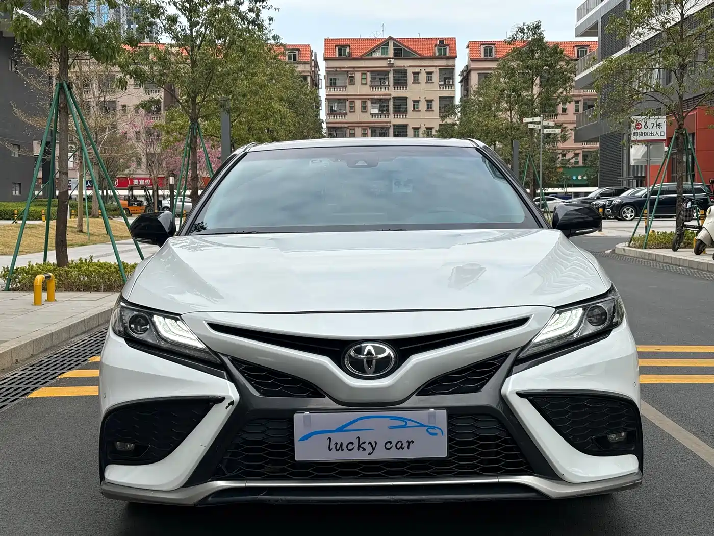 Toyota Camry 2021 2.0S Sporty Edition фото 2
